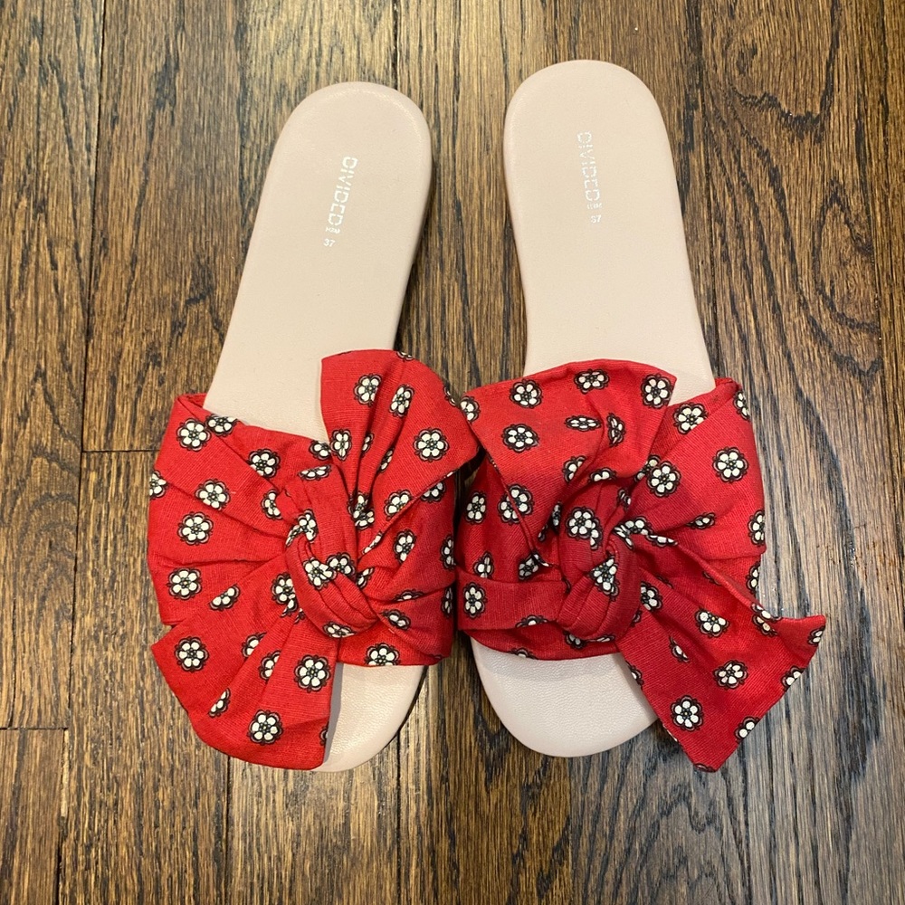 Floral H&M sandals